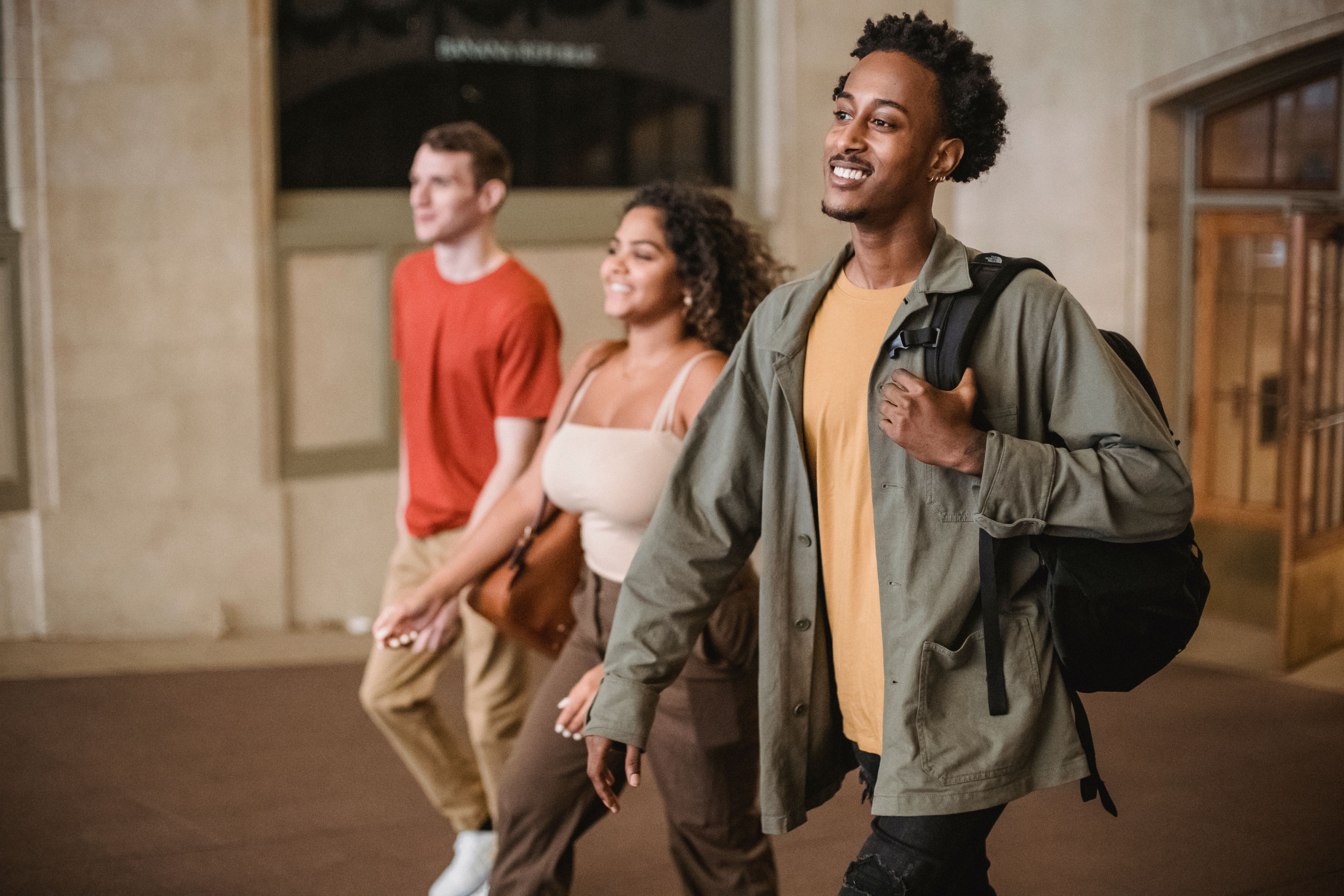 Canberra for Students: A Local Guide to Studying, Living and Getting Around